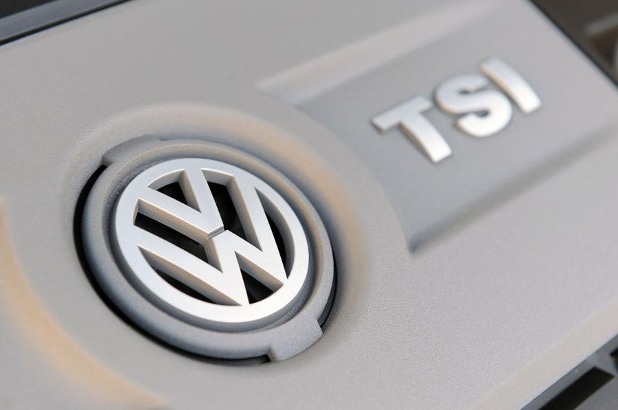  Volkswagen Golf R 2012 года  (фото 39 из 106)